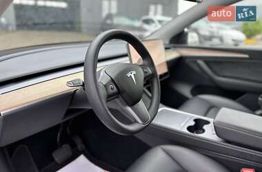 Позашляховик / Кросовер Tesla Model Y 2022 в 