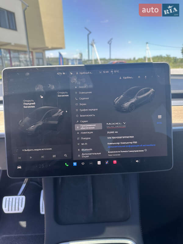 Внедорожник / Кроссовер Tesla Model Y 2023 в Львове