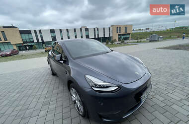 Внедорожник / Кроссовер Tesla Model Y 2022 в 