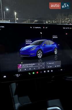 Внедорожник / Кроссовер Tesla Model Y 2024 в 