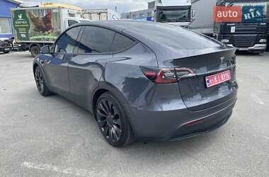 Внедорожник / Кроссовер Tesla Model Y 2021 в 