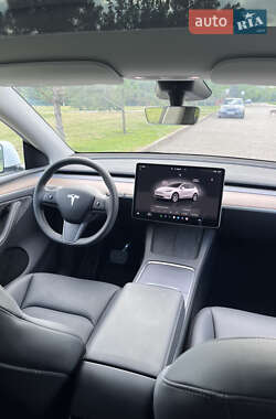 Внедорожник / Кроссовер Tesla Model Y 2023 в 