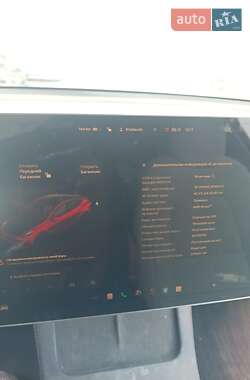 Внедорожник / Кроссовер Tesla Model Y 2022 в 