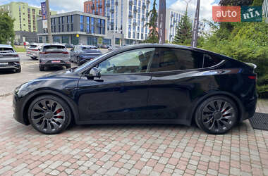 Внедорожник / Кроссовер Tesla Model Y 2021 в 
