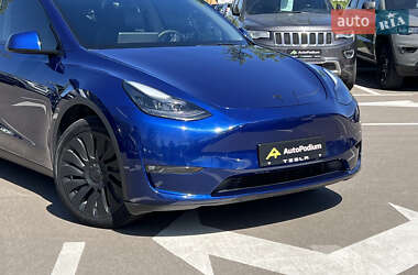 Позашляховик / Кросовер Tesla Model Y 2023 в 