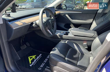Позашляховик / Кросовер Tesla Model Y 2023 в 