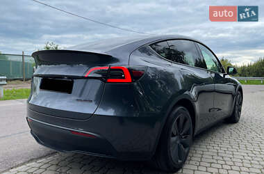 Внедорожник / Кроссовер Tesla Model Y 2023 в 