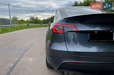 Внедорожник / Кроссовер Tesla Model Y 2023 в 
