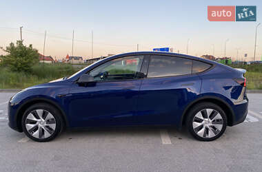 Внедорожник / Кроссовер Tesla Model Y 2023 в 