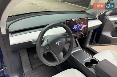 Позашляховик / Кросовер Tesla Model Y 2023 в 