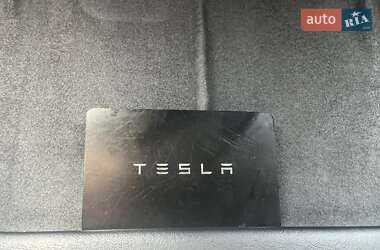 Позашляховик / Кросовер Tesla Model Y 2022 в 