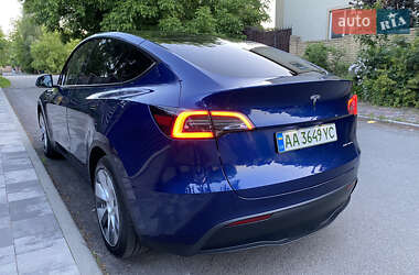 Внедорожник / Кроссовер Tesla Model Y 2022 в 
