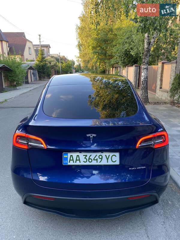Позашляховик / Кросовер Tesla Model Y 2022 в Києві