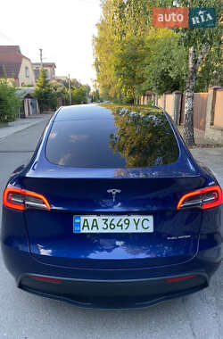 Внедорожник / Кроссовер Tesla Model Y 2022 в 