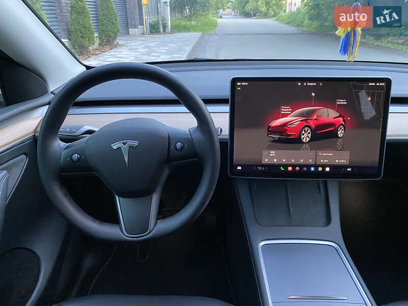 Позашляховик / Кросовер Tesla Model Y 2022 в Києві