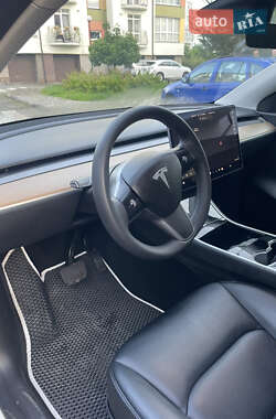 Позашляховик / Кросовер Tesla Model Y 2021 в 