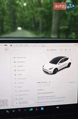 Позашляховик / Кросовер Tesla Model Y 2022 в 
