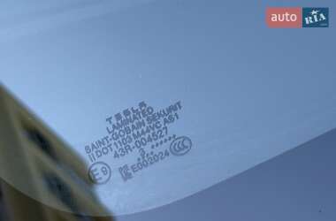 Внедорожник / Кроссовер Tesla Model Y 2023 в 