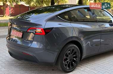 Внедорожник / Кроссовер Tesla Model Y 2023 в 