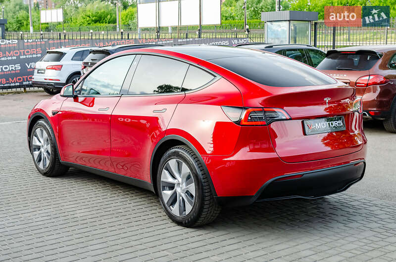 Внедорожник / Кроссовер Tesla Model Y 2021 в Киеве