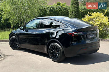 Внедорожник / Кроссовер Tesla Model Y 2023 в 