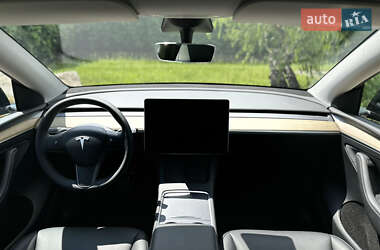 Внедорожник / Кроссовер Tesla Model Y 2023 в 