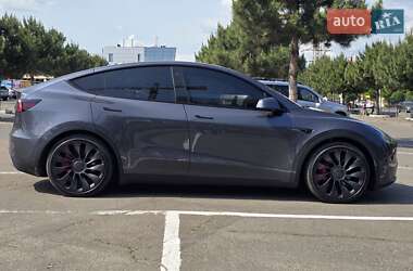 Внедорожник / Кроссовер Tesla Model Y 2022 в 