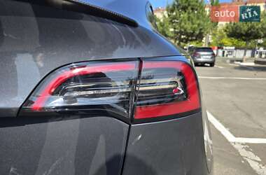 Внедорожник / Кроссовер Tesla Model Y 2022 в 