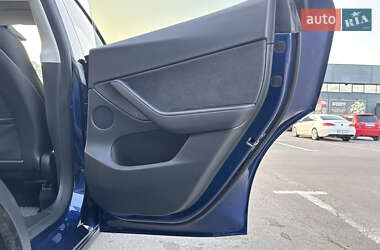 Внедорожник / Кроссовер Tesla Model Y 2022 в 