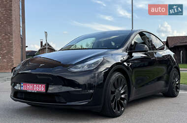 Позашляховик / Кросовер Tesla Model Y 2023 в 