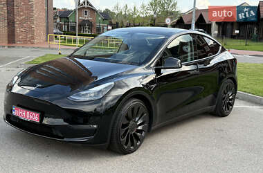 Позашляховик / Кросовер Tesla Model Y 2023 в 