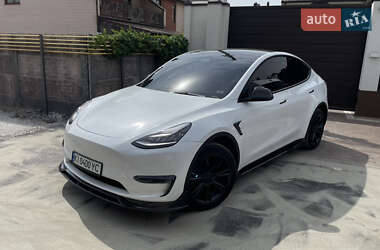 Внедорожник / Кроссовер Tesla Model Y 2023 в 