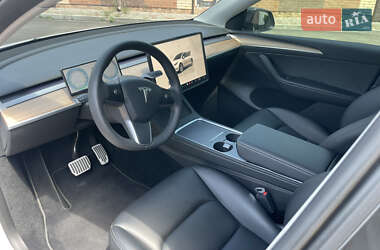 Внедорожник / Кроссовер Tesla Model Y 2023 в 