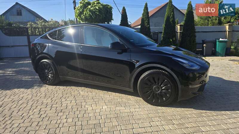 Позашляховик / Кросовер Tesla Model Y 2021 в Одесі