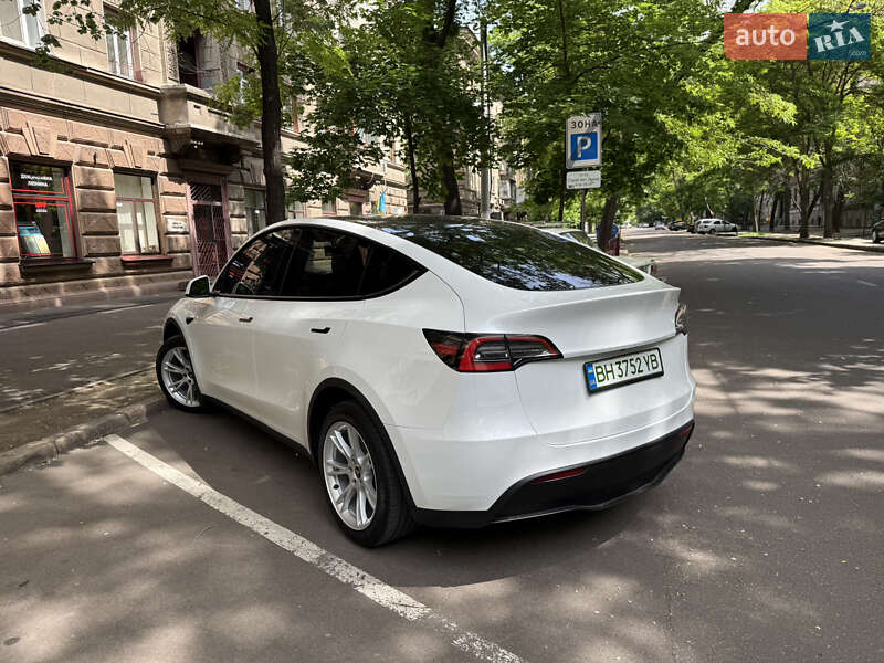 Внедорожник / Кроссовер Tesla Model Y 2020 в Одессе