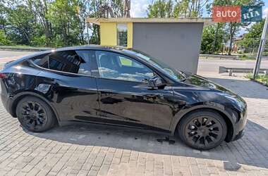 Позашляховик / Кросовер Tesla Model Y 2021 в 