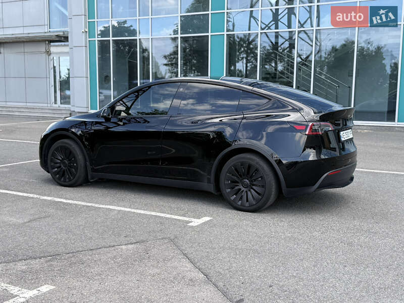 Внедорожник / Кроссовер Tesla Model Y 2023 в Днепре