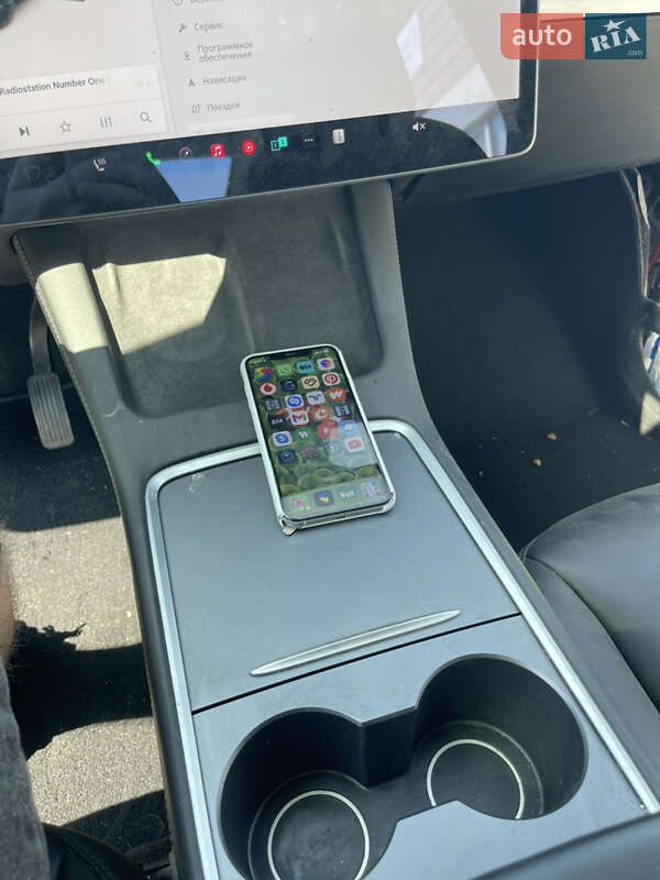 Внедорожник / Кроссовер Tesla Model Y 2021 в Софиевской Борщаговке