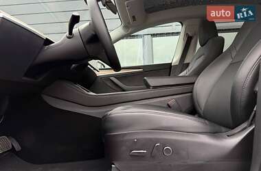 Внедорожник / Кроссовер Tesla Model Y 2023 в 