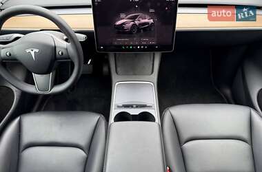 Внедорожник / Кроссовер Tesla Model Y 2023 в 