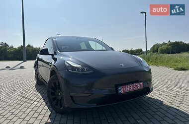 Внедорожник / Кроссовер Tesla Model Y 2024 в 