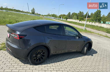 Внедорожник / Кроссовер Tesla Model Y 2024 в 