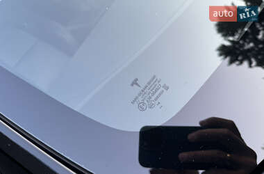 Внедорожник / Кроссовер Tesla Model Y 2020 в 