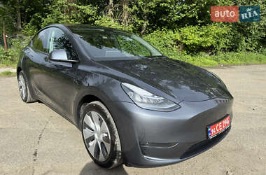 Внедорожник / Кроссовер Tesla Model Y 2022 в 