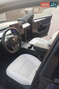 Внедорожник / Кроссовер Tesla Model Y 2023 в 