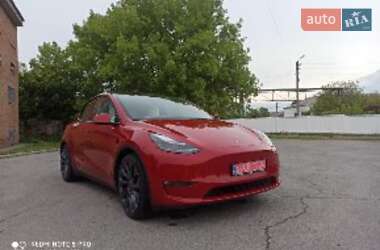 Внедорожник / Кроссовер Tesla Model Y 2021 в Киеве