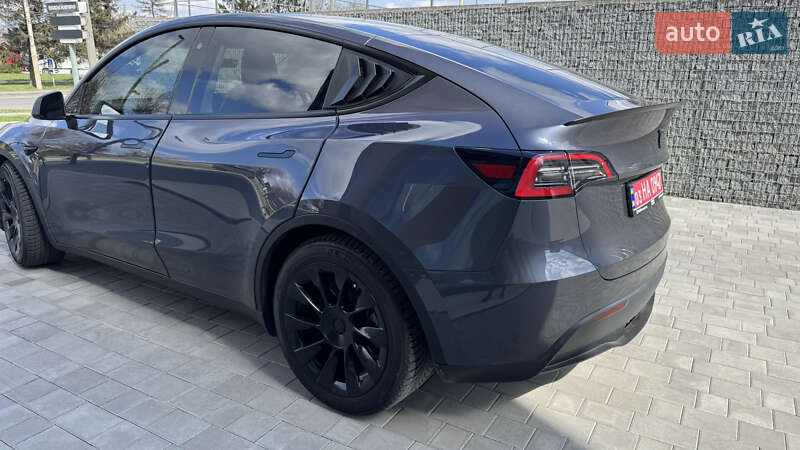 Внедорожник / Кроссовер Tesla Model Y 2021 в Луцке