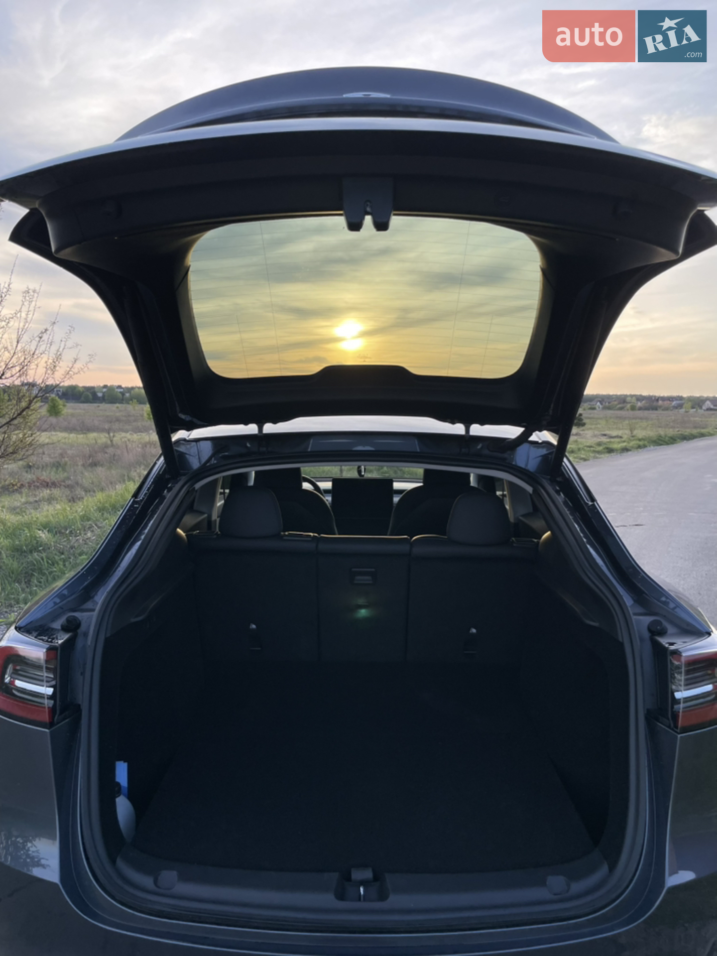 2023 Tesla Model Y - мініатюра 6