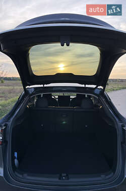 Внедорожник / Кроссовер Tesla Model Y 2023 в 