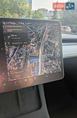 Внедорожник / Кроссовер Tesla Model Y 2023 в 